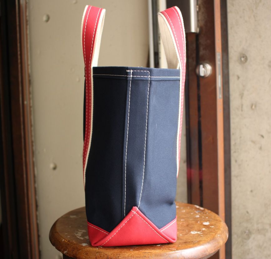 WORKERS / Deluxe Tote Bag (Navy Body x Red Handle) – McFly Online