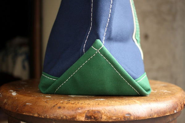 WORKERS / Deluxe Tote Bag (Navy Body x Green Handle) – McFly