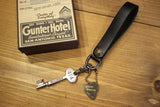 BO'S GLAD RAGS / Stg.Silver KEY & LOOP "Gunter Hotel,1936" (A18-07,SILVER)